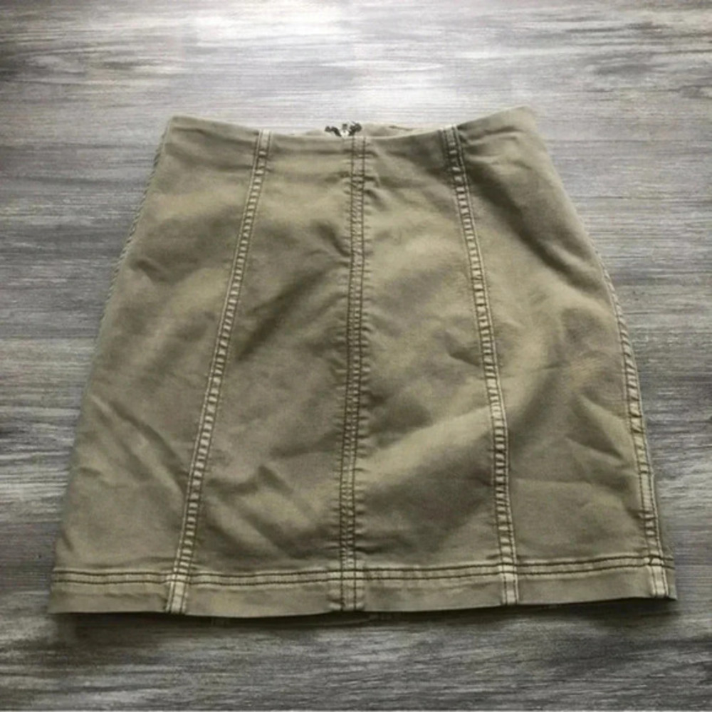 Free People olive green skirt size 4